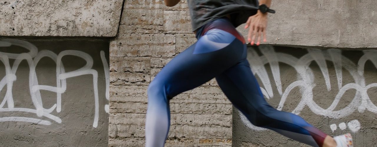 mujer corriendo